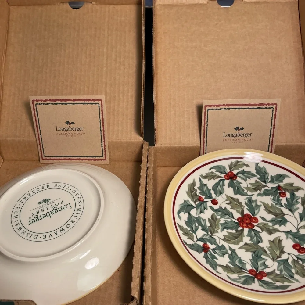 Longaberger Pottery American Holly 8